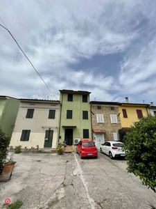 Casa indipendente in Vendita in Via delle Volpi 1 a Capannori