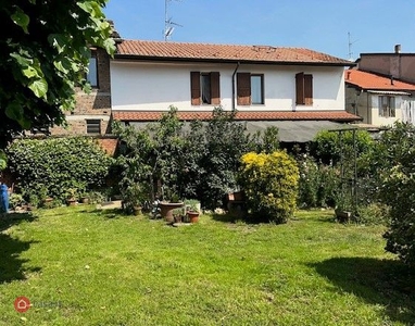 Casa indipendente in Vendita in Via Lavatelli a Cassolnovo