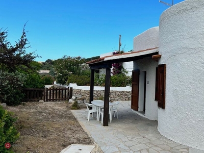 Casa indipendente in Vendita in Via Orsa Minore 19 a Santa Teresa Gallura