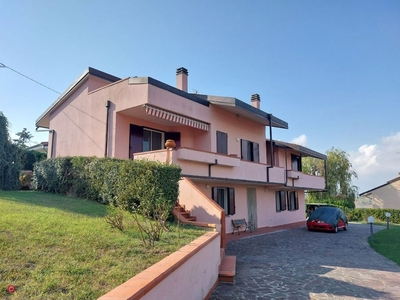 Casa indipendente in Vendita in Via Santa Maria in Cerreto a Rimini
