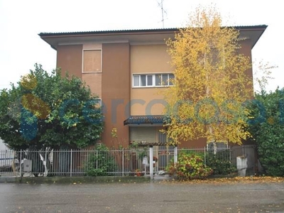 Casa semi indipendente in vendita a Borgo Vercelli