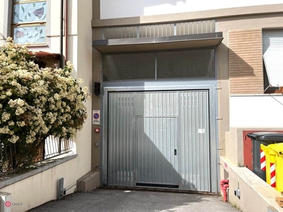 Garage/Posto auto in Vendita in a Sesto Fiorentino