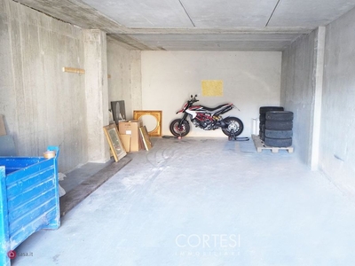 Garage/Posto auto in Vendita in Via Abate Salvioni 8 a San Paolo d'Argon
