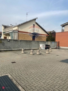 Garage/Posto auto in Vendita in Via Pintor Giaime 6 a Collegno