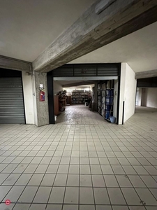 Garage/Posto auto in Vendita in Via Stazione Circumetnea 11 a Paternò