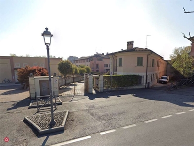 Garage/Posto auto in Vendita in Viale Santa Maria della Croce 10 a Crema