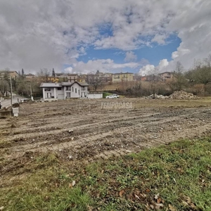 Terreno Residenziale in vendita a Casina via a. Simonini