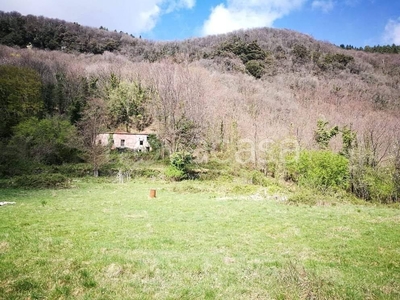 Terreno Residenziale in vendita a Varazze via Monte Beigua, 17
