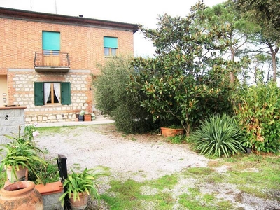 Townhouse for Sale in Torrita di Siena