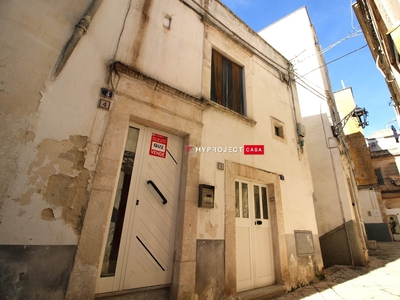 Vendita Appartamento indipendente, in zona CENTRO STORICO, MARTINA FRANCA