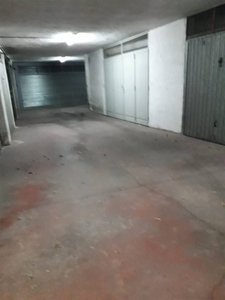 Vendita Garage / Posto auto, in zona SEMICENTRO, AVELLINO