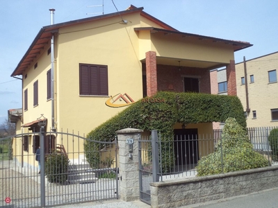 Villa in Vendita in a Civitella in Val di Chiana