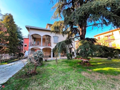 Villa in Vendita in a Valsamoggia