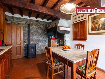 Villa in Vendita in Località Carraia a Calenzano