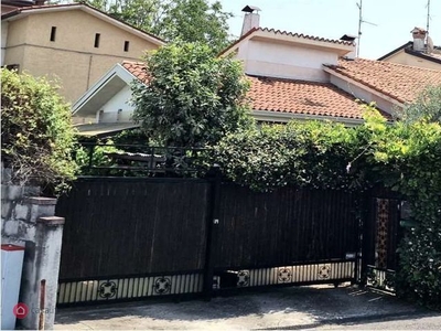 Villa in Vendita in Via Gioacchino Rossini a Ronchi dei Legionari