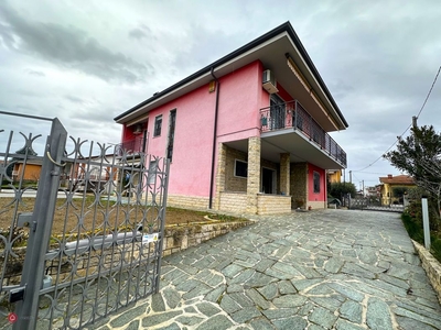 Villa in Vendita in Via Goffredo Mameli a Osio Sotto