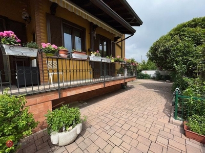 Villa in Vendita in Via Lavatelli a Cassolnovo