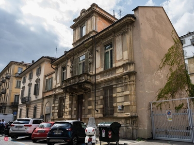 Villa in Vendita in Via Vittorio Amedeo II 16 a Torino