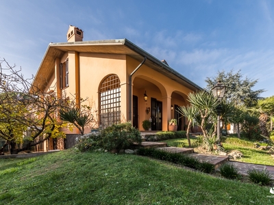 villa indipendente in vendita a Cervia