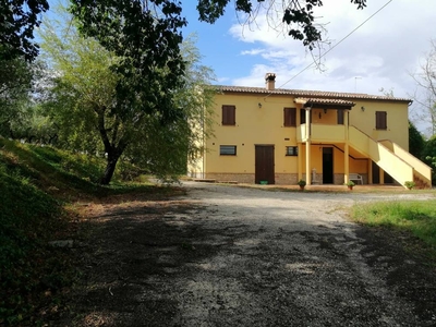 Villa unifamigliare di 340 mq a Castelplanio
