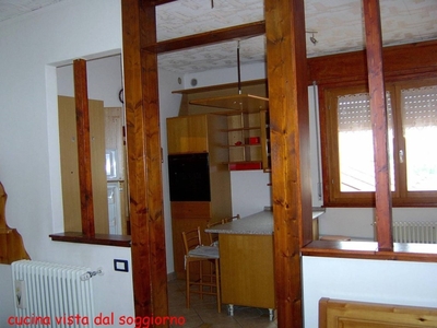 Appartamento in in vendita da privato a Tione di Trento via Condino, 11