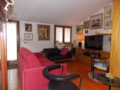 Appartamento in vendita a Foligno viale Umbria