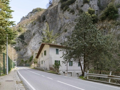 Appartamento in vendita a Gubbio gubbio Giove Pennino,24