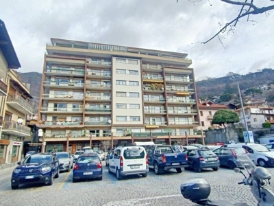 Appartamento in vendita a Saint-Vincent piazza Monte Zerbion