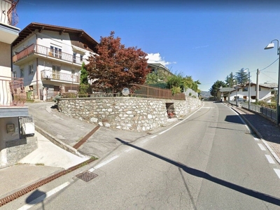 Appartamento in vendita a Sarre frazione Montan, 1s
