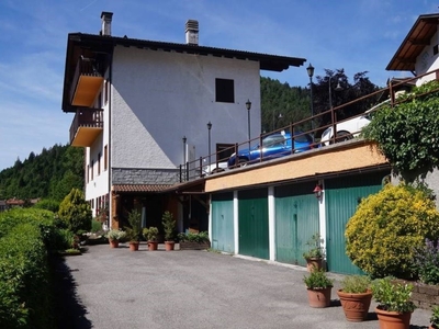 Appartamento in vendita a Sella Giudicarie via Valle, 168