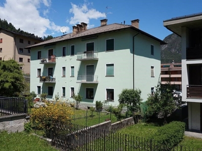Appartamento in vendita a Tione di Trento via dante