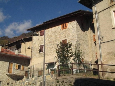 Appartamento in vendita a Valdaone via Cesare Battisti, Praso, 14