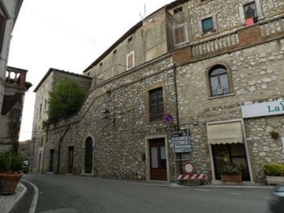 Casa Indipendente all'asta a Montecchio