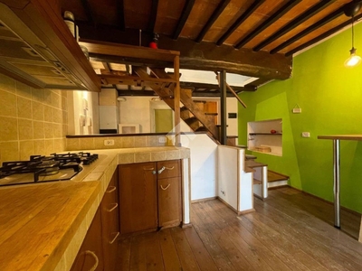 Casa Indipendente in vendita a Baschi via di mezzo, 58