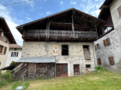 Casa Indipendente in vendita a Bocenago via cesare battisti, 18