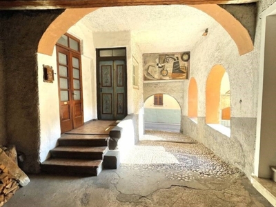 Casa Indipendente in vendita a Borgo d'Anaunia