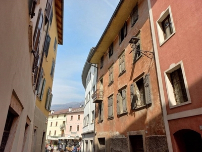 Casa Indipendente in vendita a Borgo Valsugana via Brigata Venezia