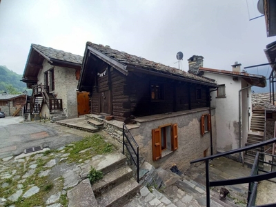 Casa Indipendente in vendita a Champorcher frazione Mellier