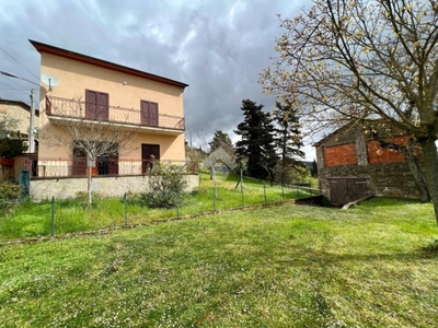 Casa Indipendente in vendita a Città di Castello via San Crescenziano, 20