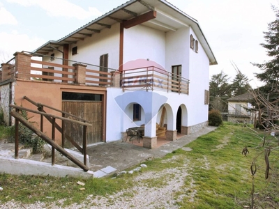 Casa Indipendente in vendita a Corciano via Torquato Tasso, 1