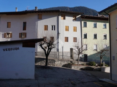 Casa Indipendente in vendita a Molveno via Garibaldi