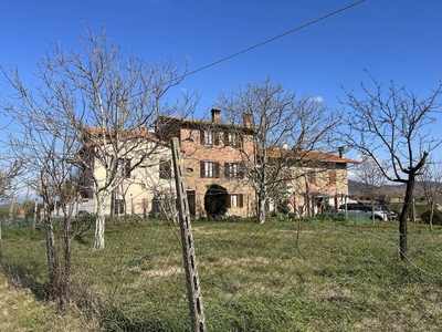 Casa Indipendente in vendita a Panicale via Rovinato
