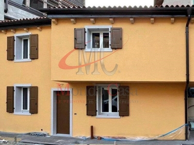 Casa Indipendente in vendita a Rovereto via d. Chiesa