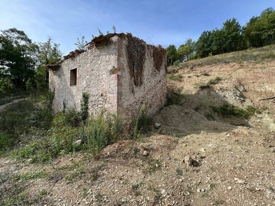 Casale in vendita a Sant'Anatolia di Narco sant'Anatolia di Narco