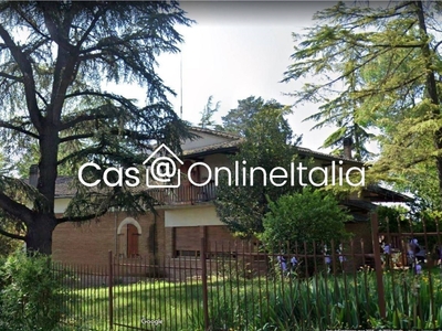 Villa Bifamiliare all'asta a Perugia strada Ospedalone San Francesco, 24