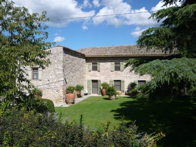 Villa Bifamiliare in vendita a Spoleto santa Maria