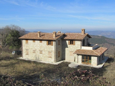 Villa in in vendita da privato ad Assisi frazione Pieve San Nicolò, 36