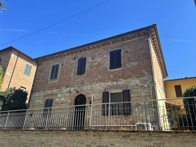 Villa in vendita a Castiglione del Lago via Fioretti
