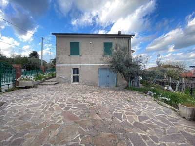 Villa in vendita a Panicale viale Regina Margherita