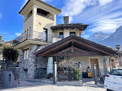 Villa in vendita a Saint-Christophe località Bagnère
